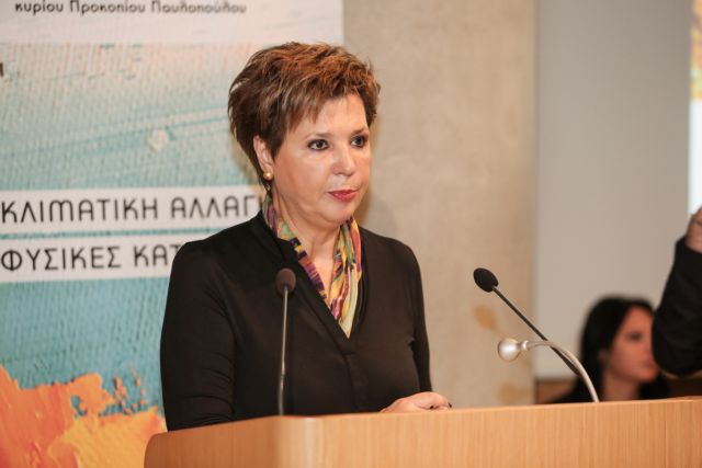 Ένταξη στο πλήρες ωράριο πυροσβεστών 5ετούς θητείας ανακοίνωσε η Γεροβασίλη