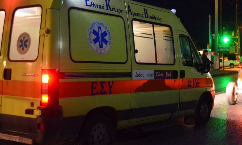 Θεσσαλονίκη: Ένας νεκρός και πολλοί τραυματίες από σύγκρουση φορτηγού με βαν [Εικόνες]