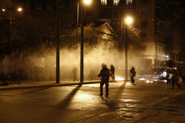 Ανοιξαν οι σταθμοί του μετρό – Κλειστό μέρος της Πατησίων