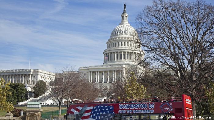 Η Γερμανία ελπίζει και ανησυχεί μετά τις ενδιάμεσες εκλογές