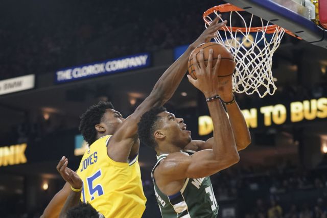 Τρομερό «κάρφωμα» του Γιάννη στον θρίαμβο των Μπακς