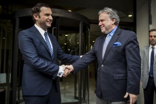 Συνάντηση Κατρούγκαλου – Οσμάνι: «Σεβασμός στο πνεύμα της Συμφωνίας των Πρεσπών»