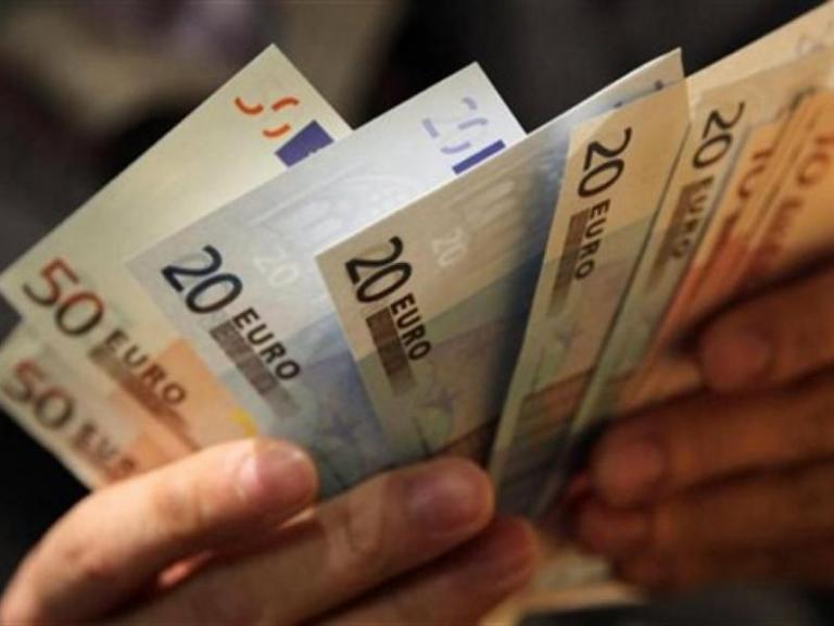 Κοινωνικό μέρισμα: Ποιοι δικαιούνται από 250 έως 1.350 ευρώ – Τι πρέπει να κάνουν