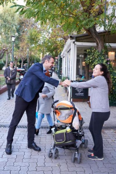 «Καλέ, τι γκόμενος είσαι εσύ;»