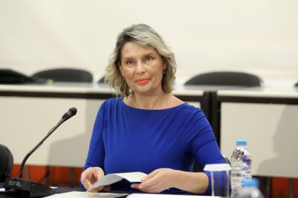 Παπακώστα: Η Αλβανία να σεβαστεί τα δικαιώματα της ελληνικής μειονότητας