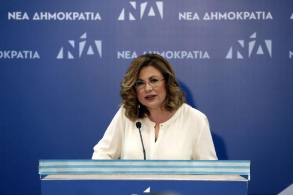 Σπυράκη για παροχές Τσίπρα: Παίρνει δέκα και γυρίζει πίσω ένα