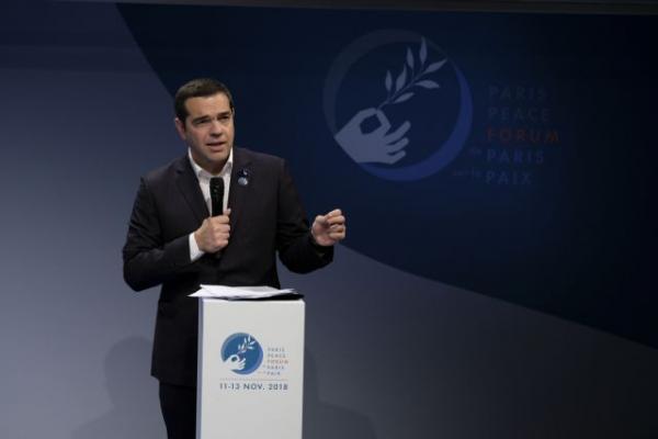 Το Twitter «τρολάρει» τον Αλέξη Τσίπρα για τους Χίτλερ και Μουσολίνι