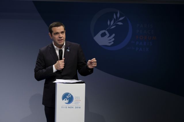 Το Twitter «τρολάρει» τον Αλέξη Τσίπρα για τους Χίτλερ και Μουσολίνι