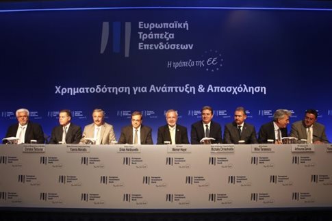 Συμβάσεις δανειοδότησης 815 εκατ. ευρώ υπεγράφησαν με την ΕΤΕπ