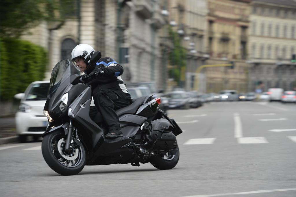 Yamaha XMAX 400