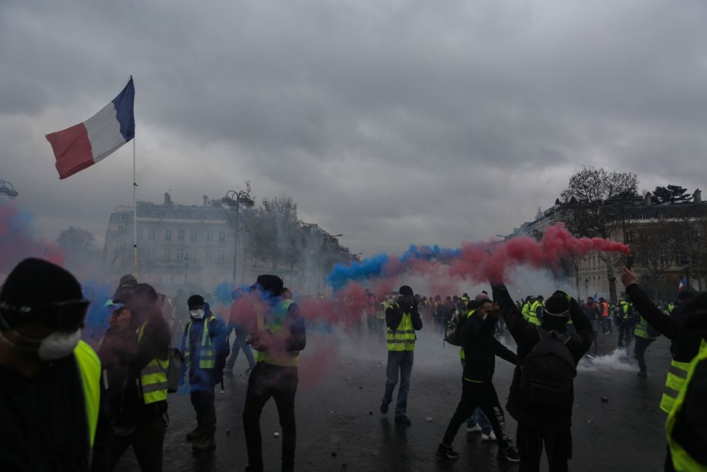 Γαλλία: Ενώπιον της δικαιοσύνης οι συλληφθέντες για τα βίαια επεισόδια