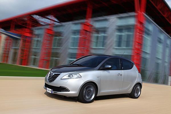 Lancia Ypsilon 2012