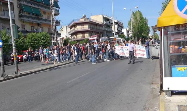 Συγκέντρωση αντιφασιστικών οργανώσεων και κατοίκων του Κορυδαλλού, για την δίκη της Χρυσής Αυγής