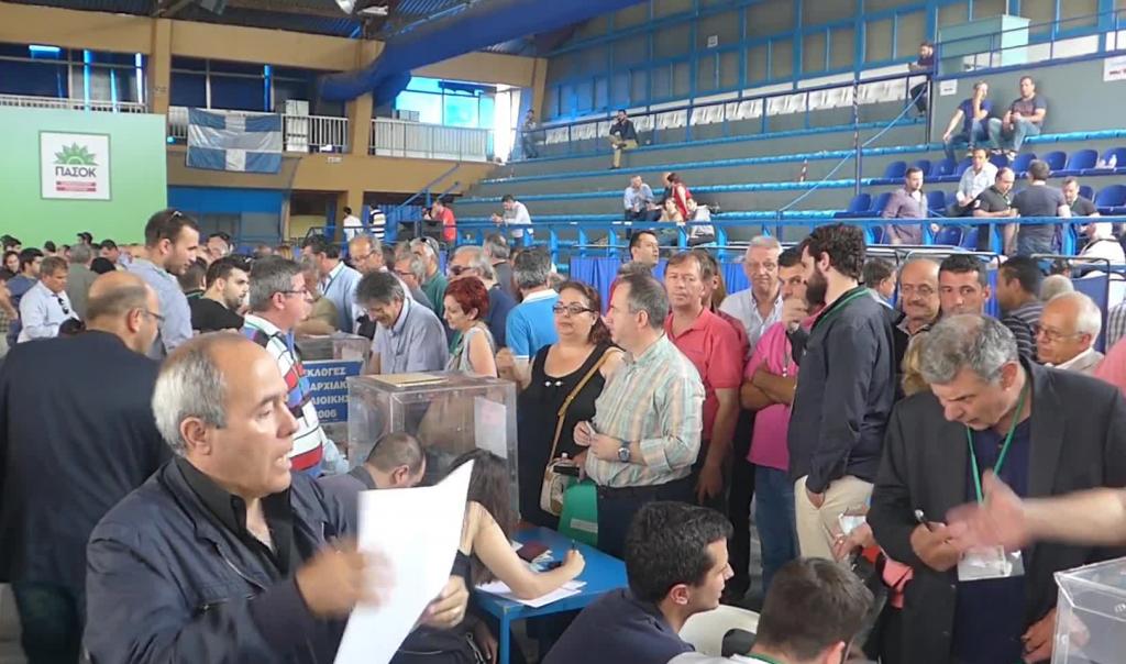 Στην τελική ευθεία η κούρσα για την αλλαγή ηγεσίας στο ΠΑΣΟΚ