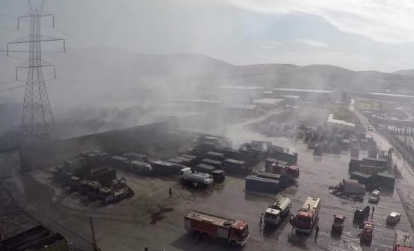 Αερολήψη από την φωτιά στο εργοστάσιο ανακύκλωσης στον Ασπρόπυργο