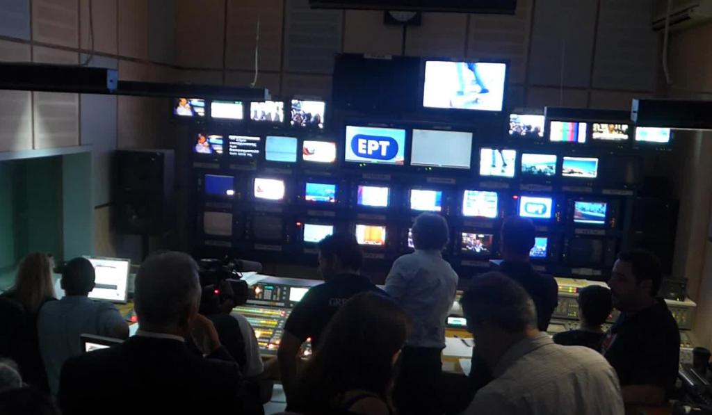 Το πρώτο κεντρικό δελτίο της ΕΡΤ από το control του στούντιο