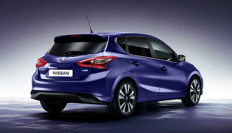 Nissan Pulsar 2015