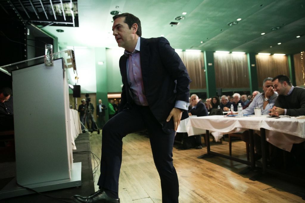 Ο Τσίπρας «ξορκίζει» τώρα το Grexit το οποίο ήθελε το 2015 αλλά έκανε κωλοτούμπα