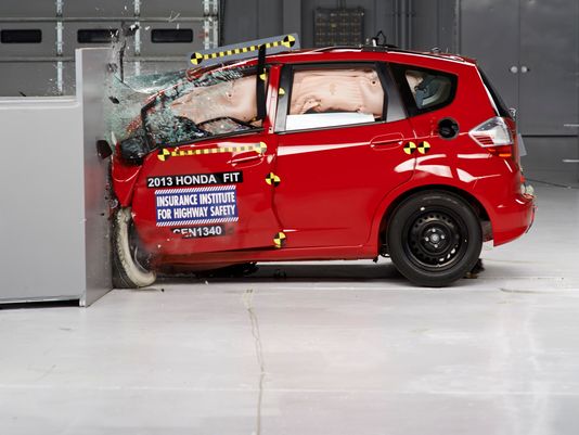 Honda Fit (Jazz) – IIHS Crash Test