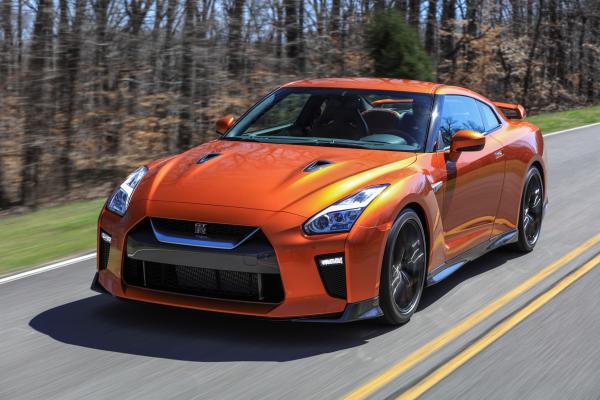 Nissan GT-R 2016