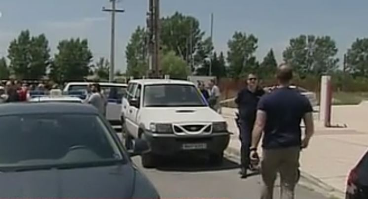 Νεκρός από μαχαιριές 14χρονος