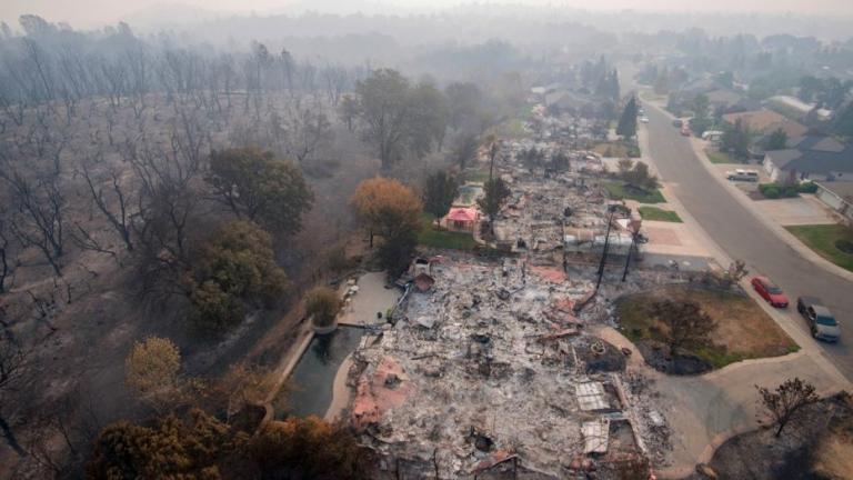 Καλιφόρνια: Στους 85 αναθεωρήθηκε ο αριθμός των νεκρών
