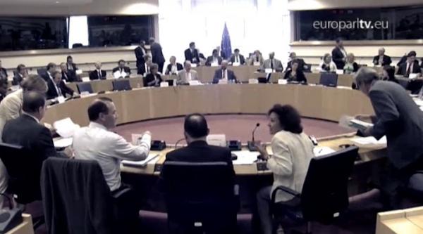 EuroparlTV: Οι πρώτες μεγάλες εξετάσεις της Κομισιόν του Juncker