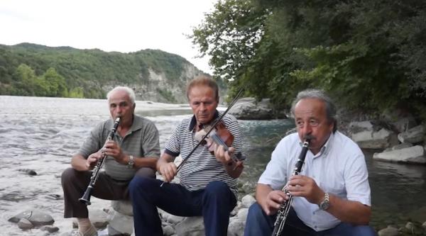 Η «μπάντα» της κοιλάδας του Αχελώου