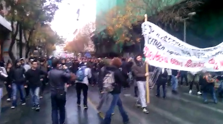 Η πορεία των φοιτητών προς το Πολυτεχνείο