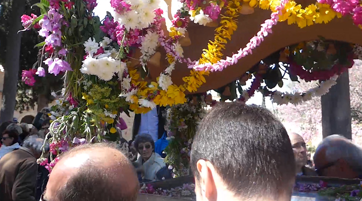 Ο Επιτάφιος Θρήνος στη Μονή Καισαριανής