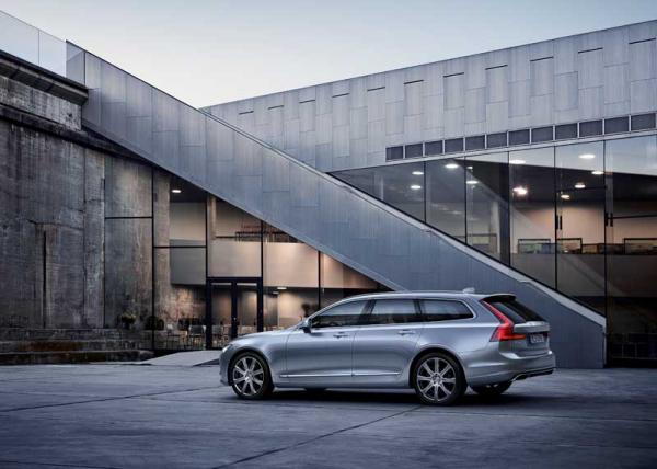 Volvo V90 2016