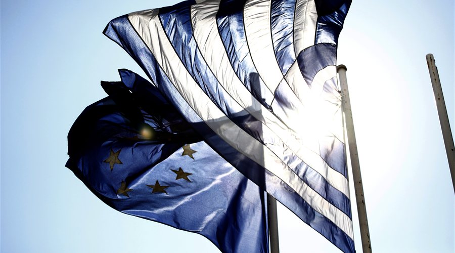 Συμφωνία για το ελληνικό χρέος στο Eurogroup, σε δόσεις τα 43,7 δισ. ευρώ