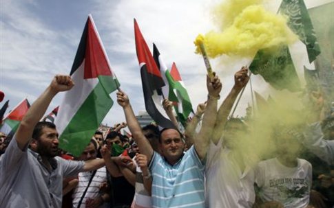 «Βράζει» η Τουρκία για την ισραηλινή αιματηρή επιχείρηση