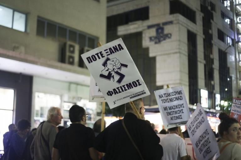 Guardian: Πώς η Κρήτη έδιωξε τη Χρυσή Αυγή