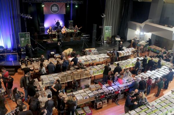 Η εκδίκηση του βινυλίου