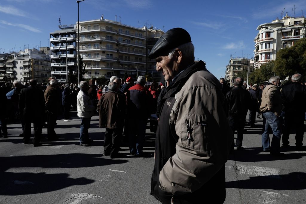 Πώς θα βγείτε έως και εφτά χρόνια νωρίτερα στη σύνταξη