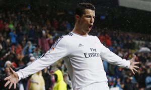 «Βασίλισσα» Ρεάλ και παριζιάνα «καλλονή» για ημιτελικά