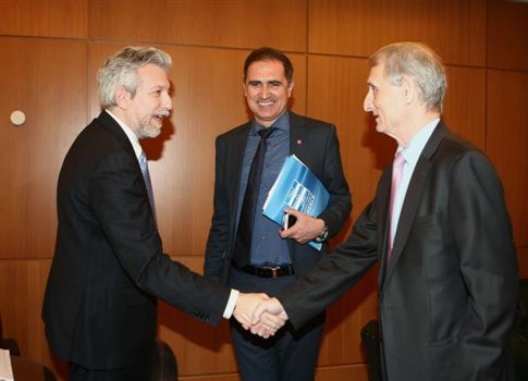 Σέντρα ξανά στο πρωτάθλημα όμως χωρίς κόσμο στις εξέδρες