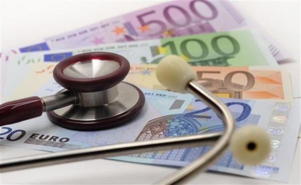 Κατατίθεται το τελικό σχέδιο για τον κατώτατο μισθό