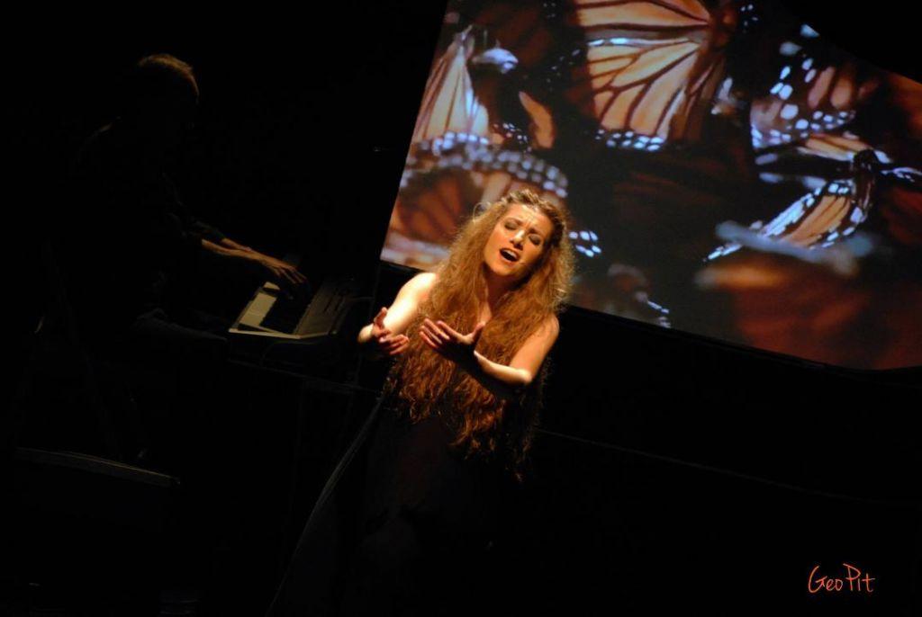 Η Άννα Μπουρμά με τα «5 Στοιχεία» στο Πολιτιστικό Κέντρο «Μίκης Θεοδωράκης»