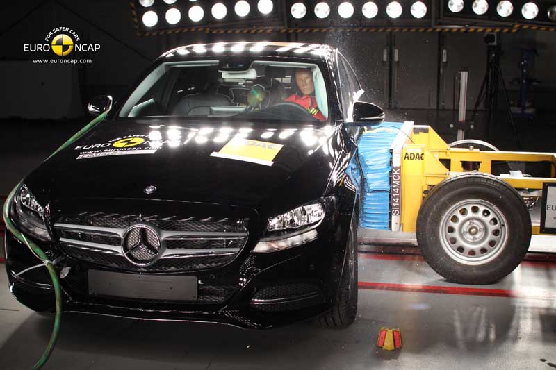 Δοκιμές πρόσκρουσης EuroNCAP: Mercedes-Benz C-Class