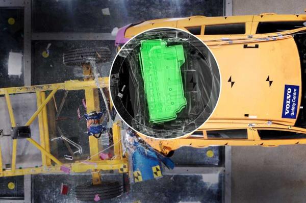 Δοκιμές πρόσκρουσης και ασφάλεια για το Volvo V60 Plug-in Hybrid