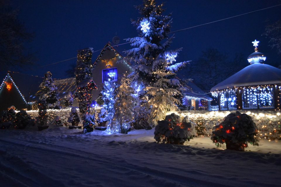 Σπίτι – υπερθέαμα με… 50.000 λαμπάκια