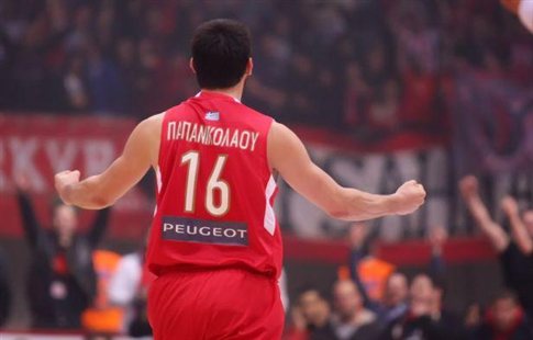 Νίκη του Ολυμπιακού κόντρα στη Κάχα Λαμποράλ