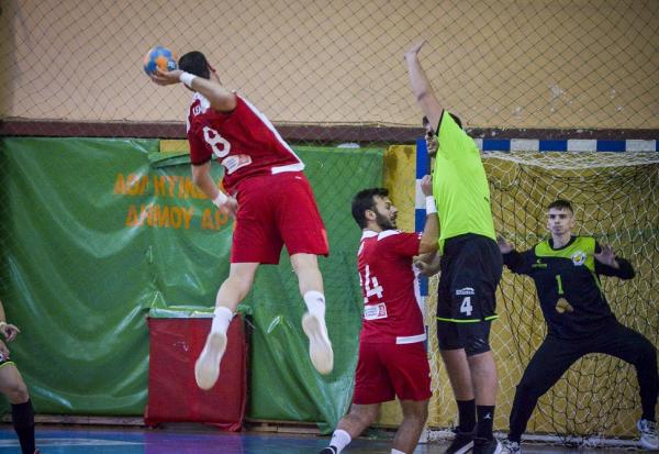 Εύκολη πρόκριση για τον Ολυμπιακό