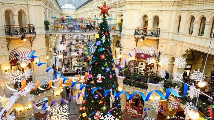 Τα Χριστούγεννα διχάζουν τους εμπόρους