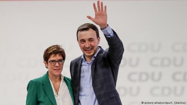 Νέος ΓΓ των Χριστιανοδημοκρατών – Το χάσμα παραμένει