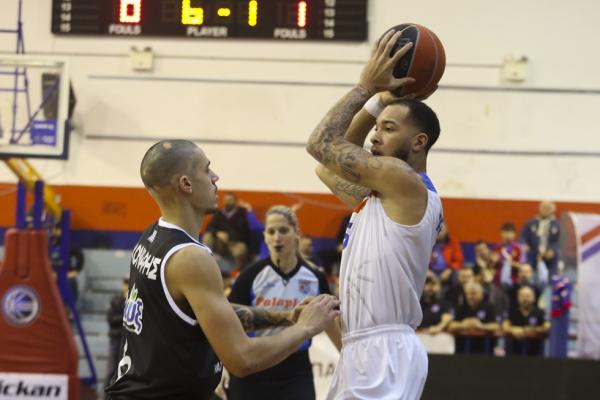 Πήρε το «διπλό» ο ΠΑΟΚ στη Νέα Σμύρνη