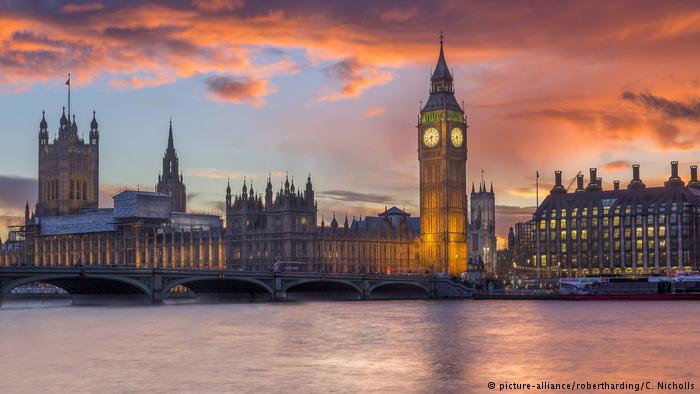 100 μέρες από το Brexit