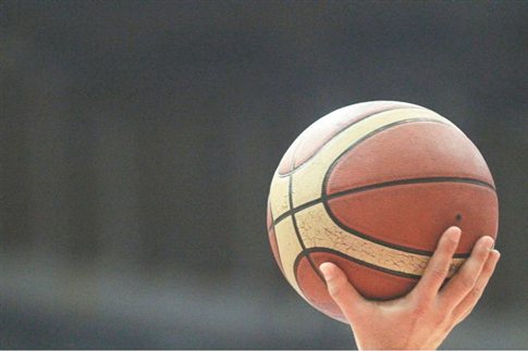 Αγχώθηκε αλλά νίκησε ο Ολυμπιακός, 79-77 τη Τσεντεβίτα